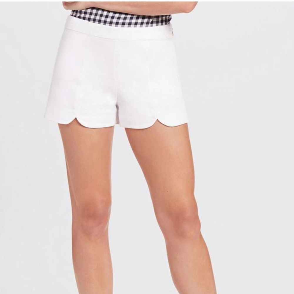 Draper James Scallop Hem Shorts
